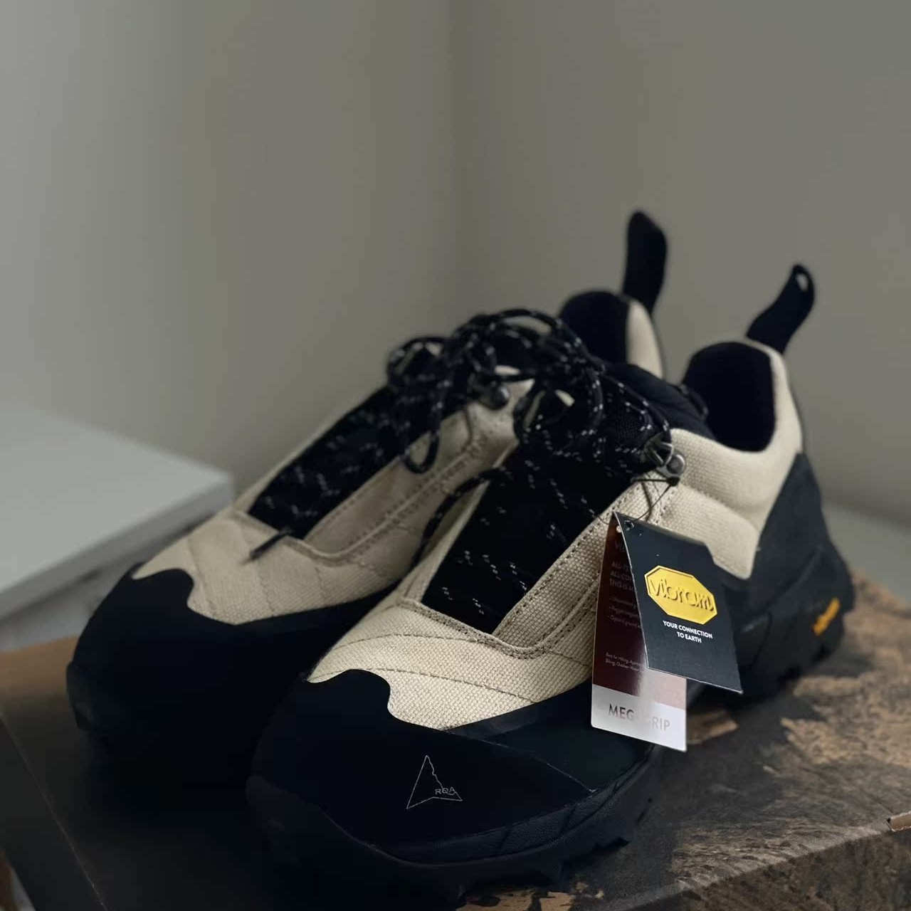 ROA HIKING Unisex Outdoor Wate - Men Shoes Size Chart 评论和价格