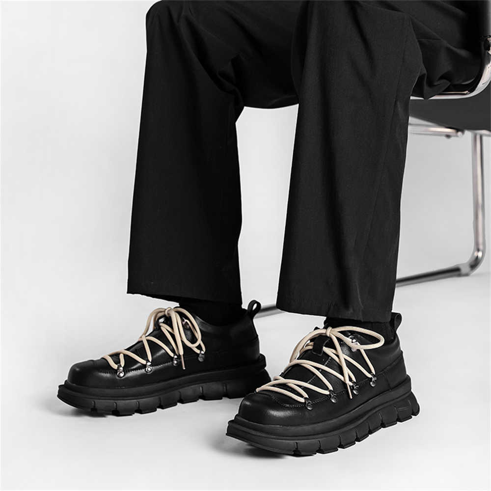 Laced Thick Heeled Sports Boot - Men Shoes Name 评论和价格